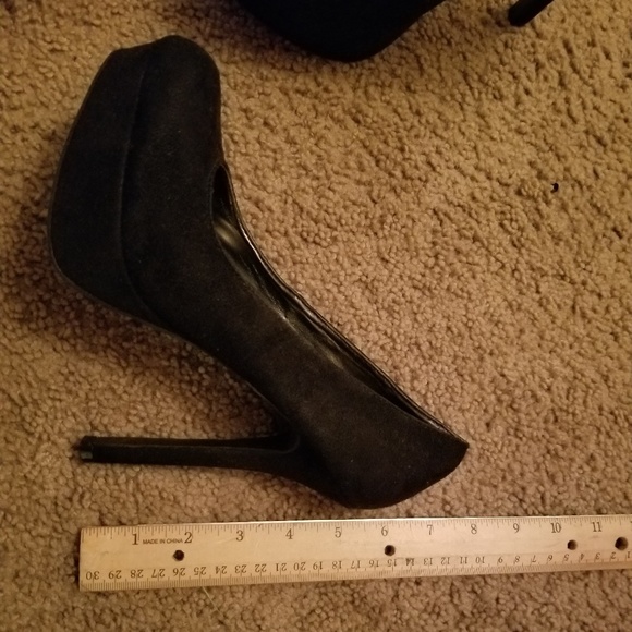 Black 5" platform high heels - Picture 4 of 4